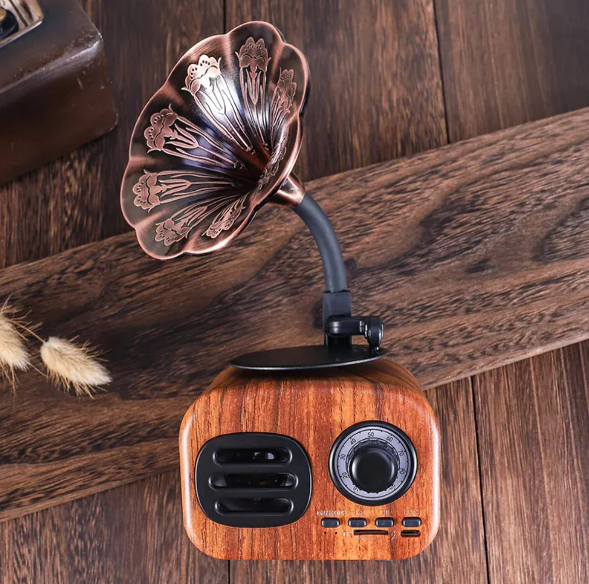 Retro Bluetooth Phonograph Speaker